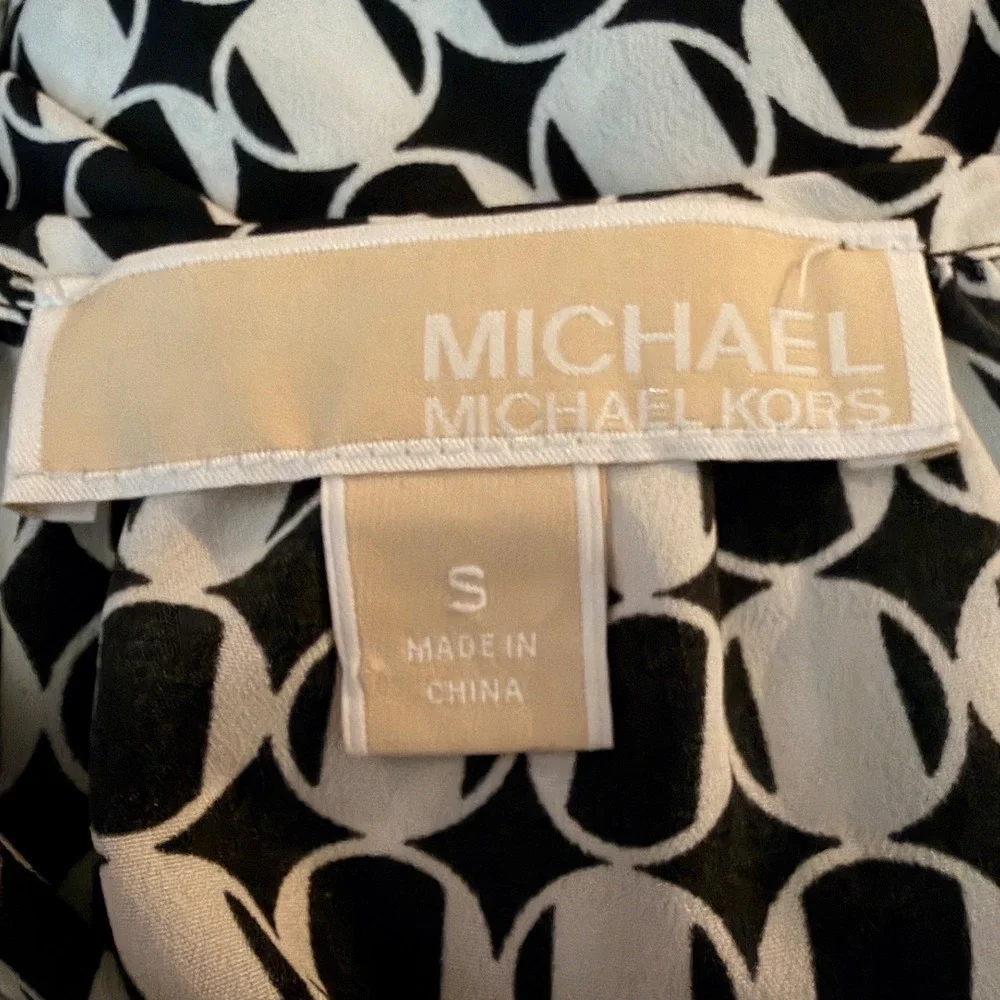 Michael Kors Blouse Women S Black White Geometric Print Roll Tab Sleeve Mod Top